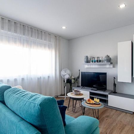Downtown 1Br Apartment W/ Balcony By Lovelystay 波尔图 外观 照片