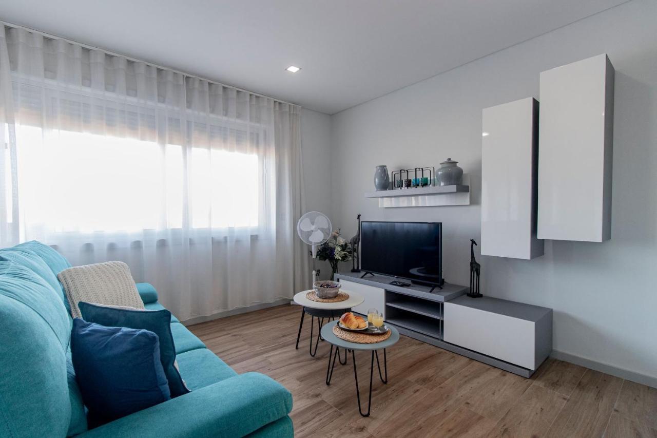 Downtown 1Br Apartment W/ Balcony By Lovelystay 波尔图 外观 照片