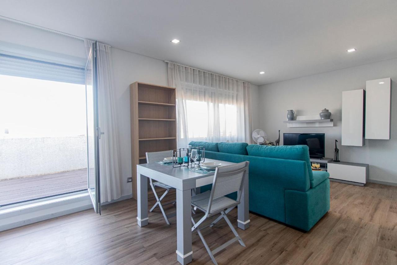Downtown 1Br Apartment W/ Balcony By Lovelystay 波尔图 外观 照片